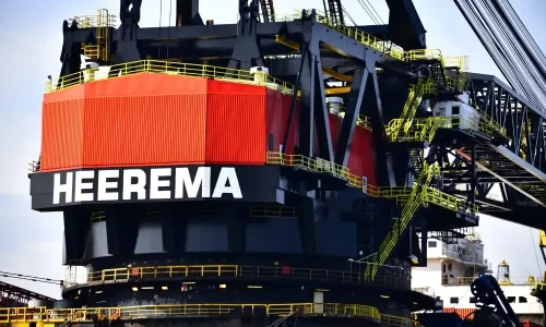 Heerema marine crane vessel